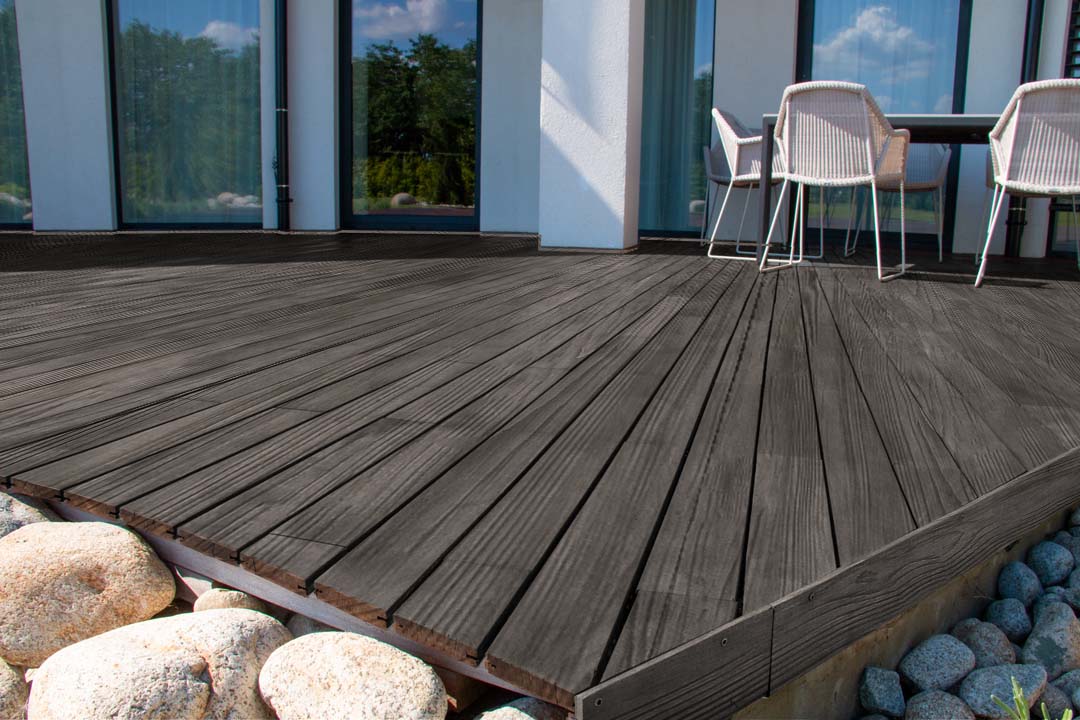 Large Harbor Gray Wood'n Kit exterior top coat from Retique It for decking with a textured, grained finish.