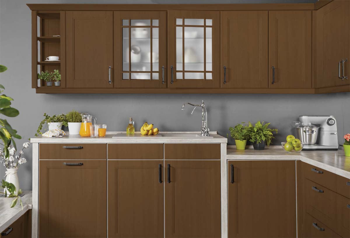 Retique It large cherry wood finish kit for interior cabinets, featuring smooth top coat for a sleek, polished look.